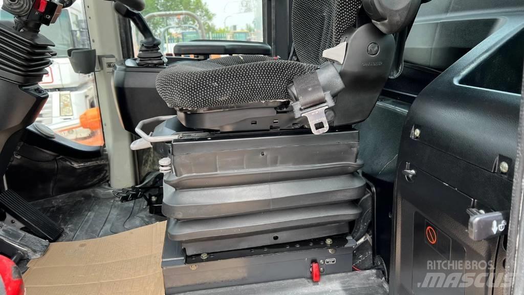 Doosan DL 200-5 ミニローダー