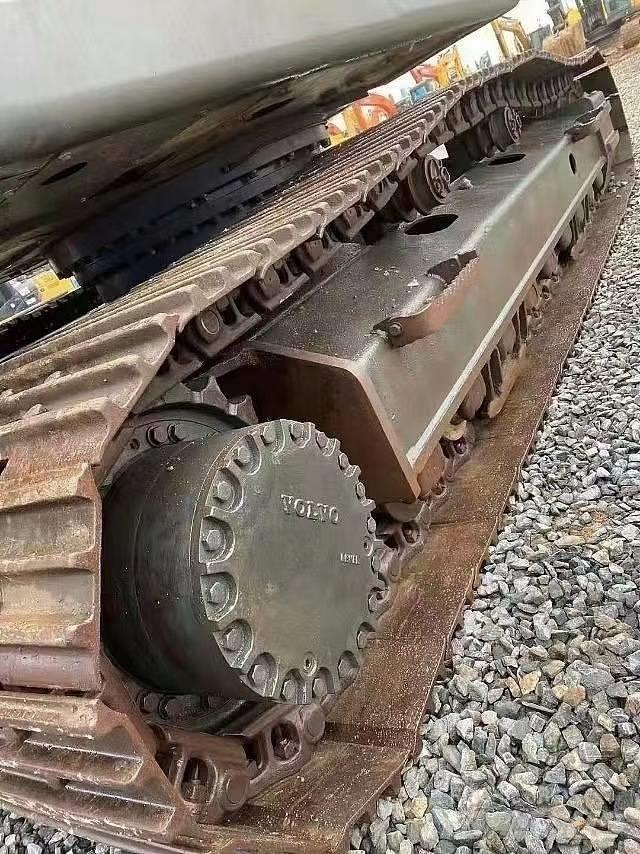 Volvo EC 360 大型油圧ショベル12t以上（パワーショベル・ユンボ）