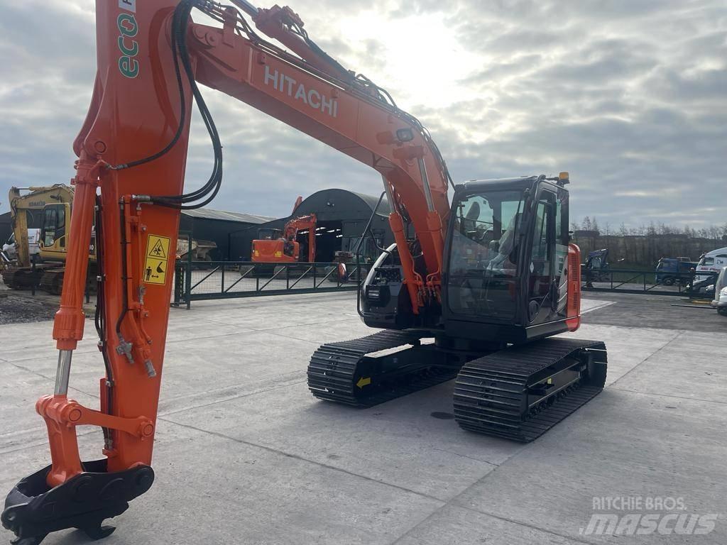 Hitachi ZX 135 US-6 大型油圧ショベル12t以上（パワーショベル・ユンボ）