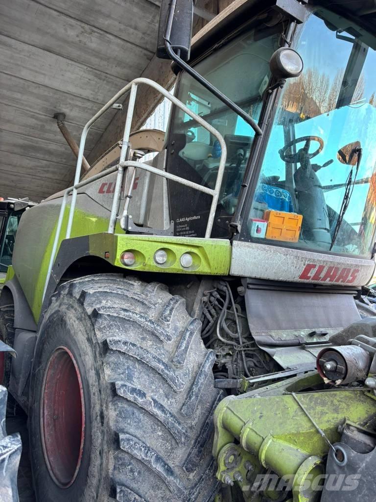 CLAAS Jaguar 970 自走式フォレージハーベスター