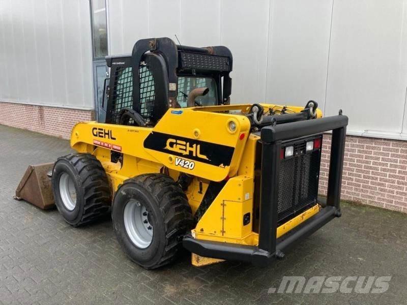 Gehl V420 スキッドステアローダー