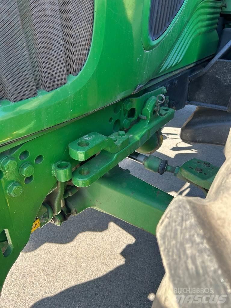 John Deere 7530 トラクター