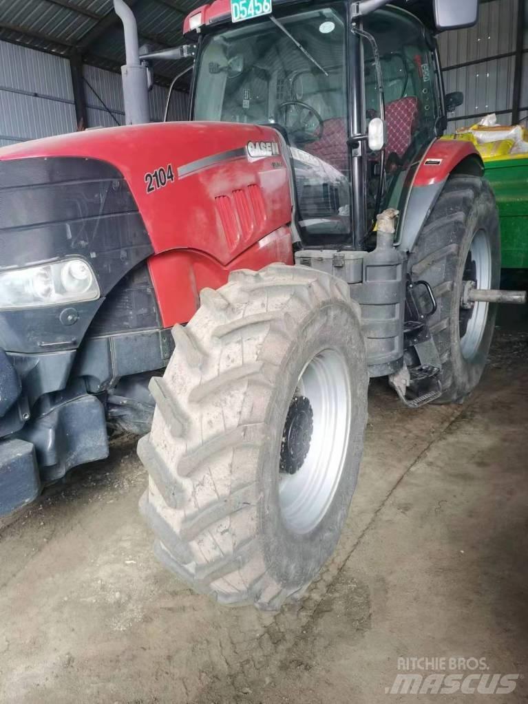Case IH PUMA 2104 トラクター