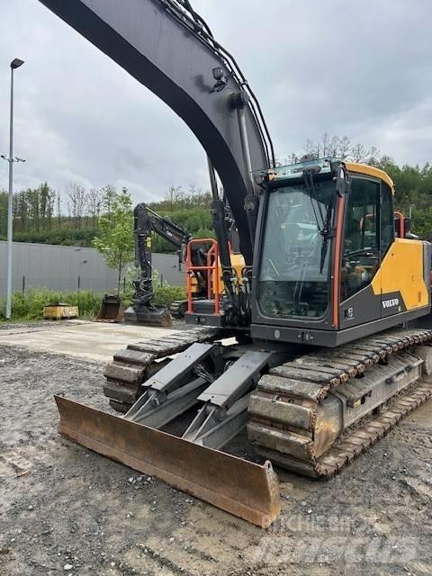 Volvo EC 160 E 大型油圧ショベル12t以上（パワーショベル・ユンボ）