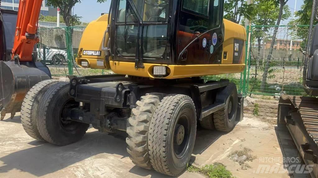 CAT 315 D ホイール式油圧ショベル（パワーショベル・ユンボ・バックホー）