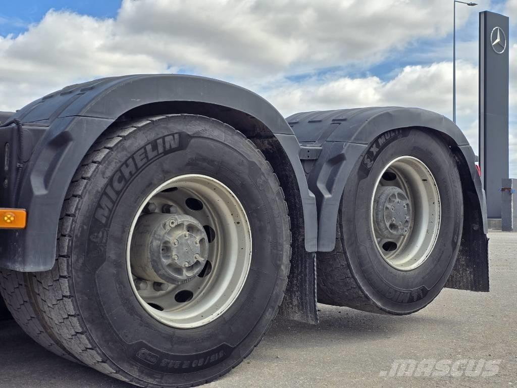 Volvo FH 540 80Ton 中古トラクターヘッド | トレーラーヘッド