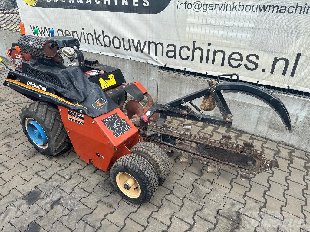 Ditch Witch 1820 トレンチャー
