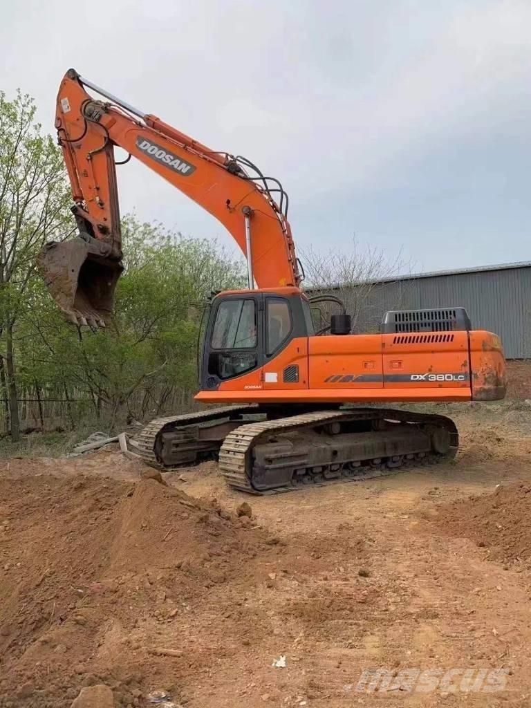 Doosan DX 380 LC 大型油圧ショベル12t以上（パワーショベル・ユンボ）