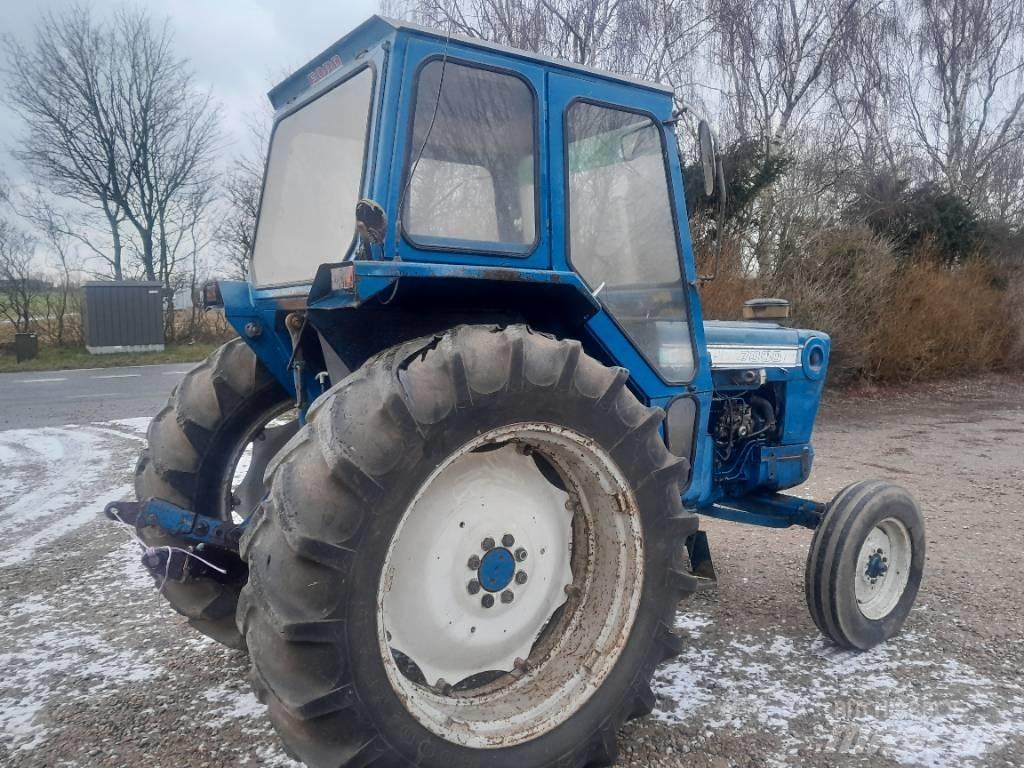 Ford 7000 Dual power トラクター