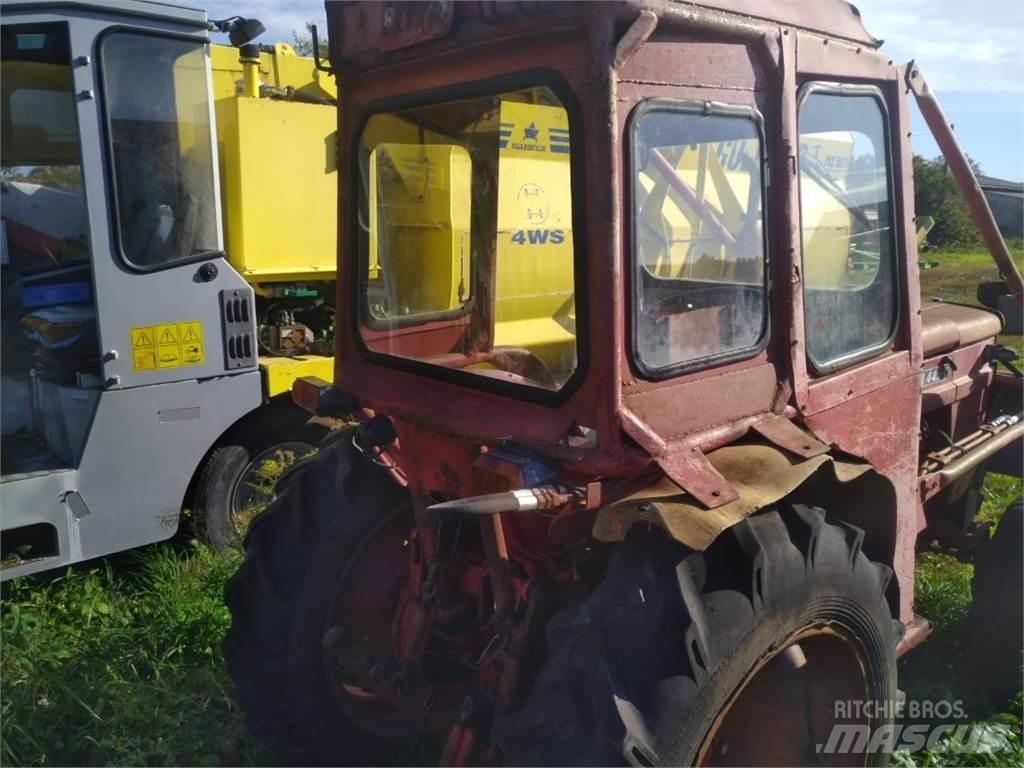 Fiat UTB 445V トラクター