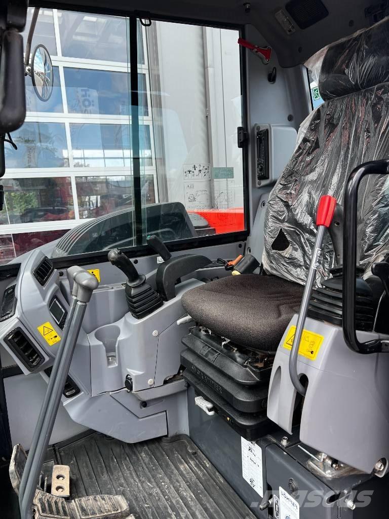 Kubota KX 080-4 | OQ45 中型油圧ショベル 7ｔ-12ｔ（ユンボ・パワーショベル・バックホー）