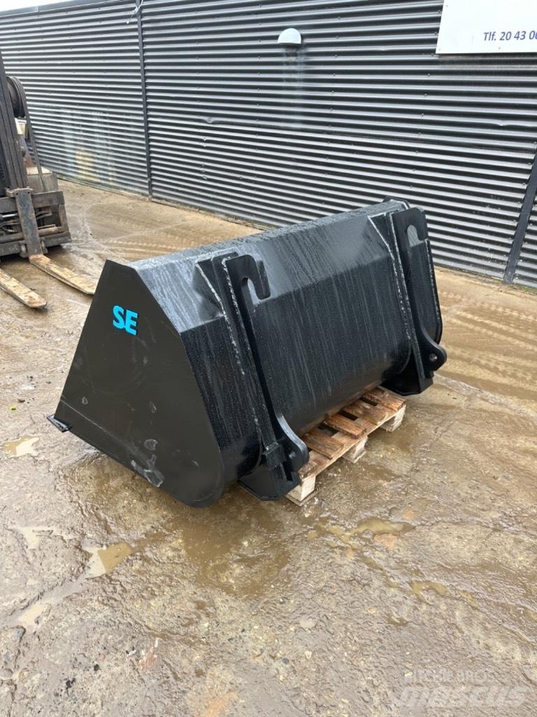 JCB Jordskovl バケット