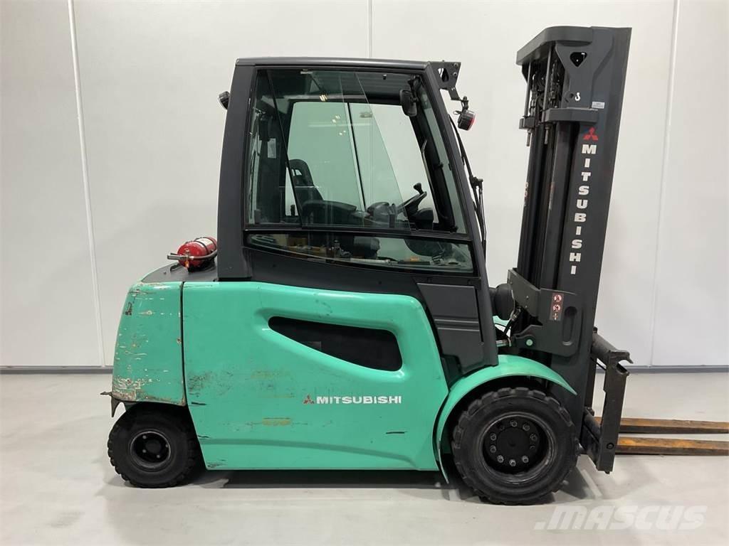 Mitsubishi FB50-2 バッテリーフォークリフト