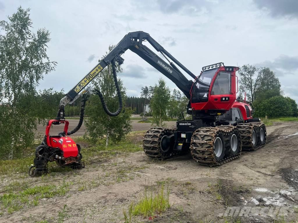 Komatsu 951 XC ハーベスター