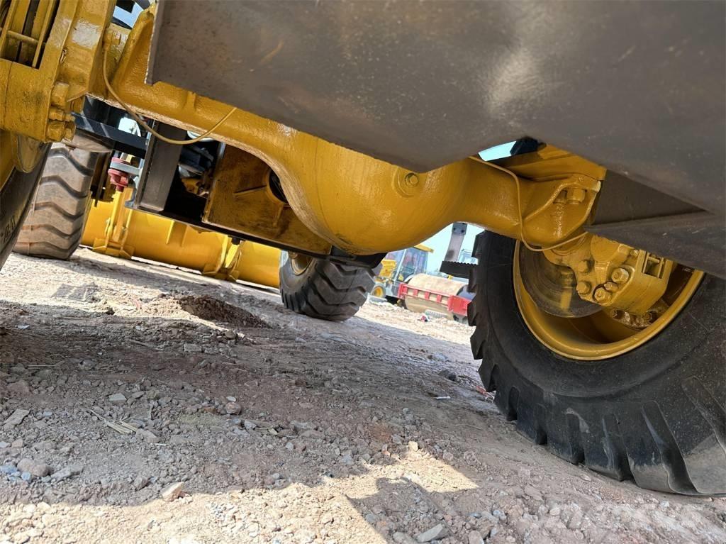 SDLG L 936 ホイールローダー・タイヤショベル