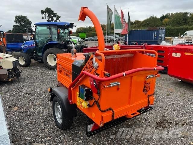 Timberwolf TW230/HB ウッドチッパー