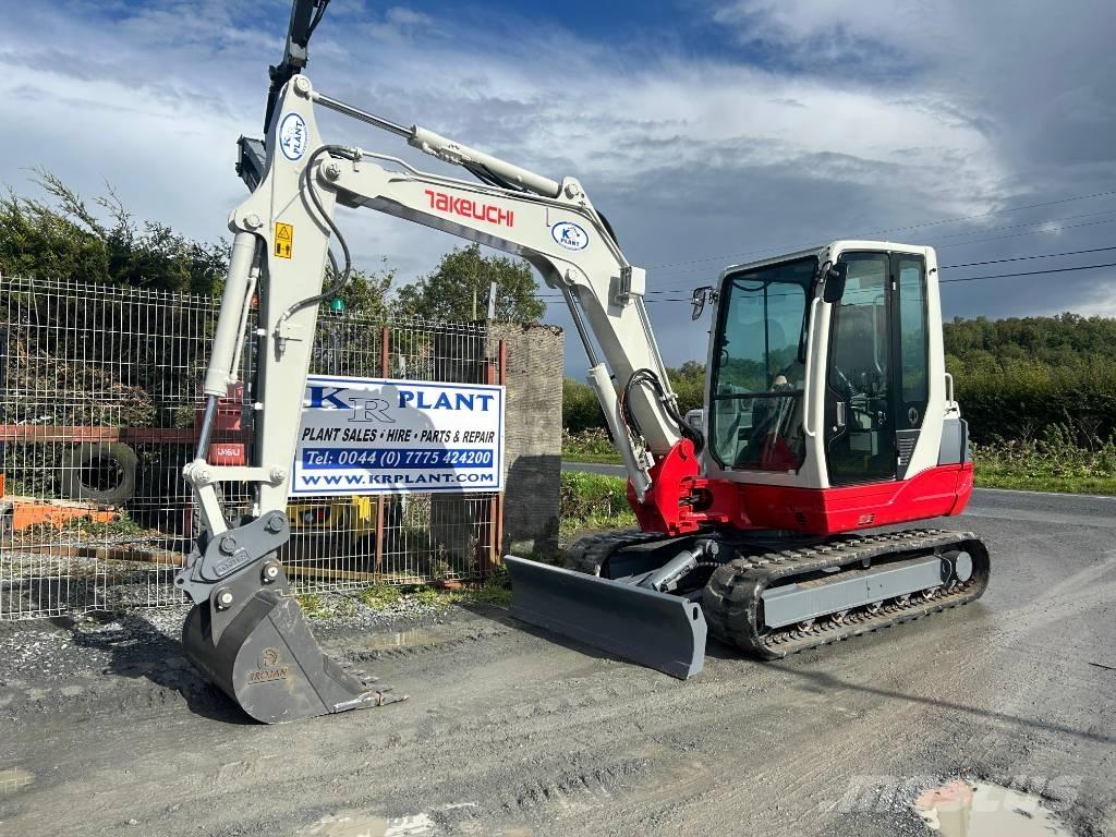 Takeuchi TB 250 ミニ油圧ショベル 7t以下（ミニユンボ・ミニディガー）