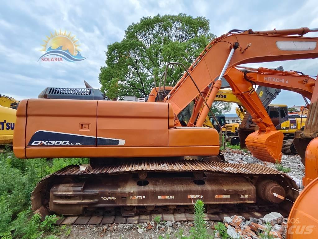 Doosan DX 300 LC-9C 大型油圧ショベル12t以上（パワーショベル・ユンボ）