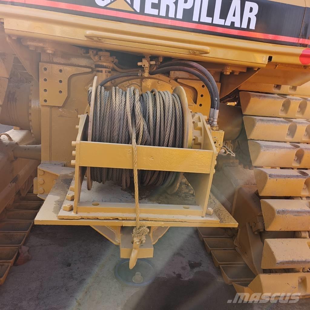 CAT D6R ブルドーザー
