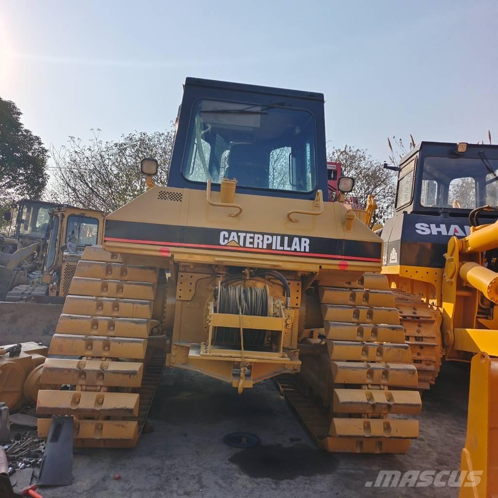 CAT D6R ブルドーザー