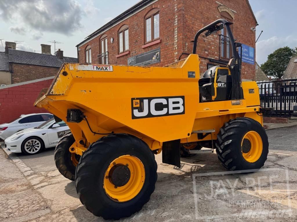 JCB 9TFT サイト　ダンプ