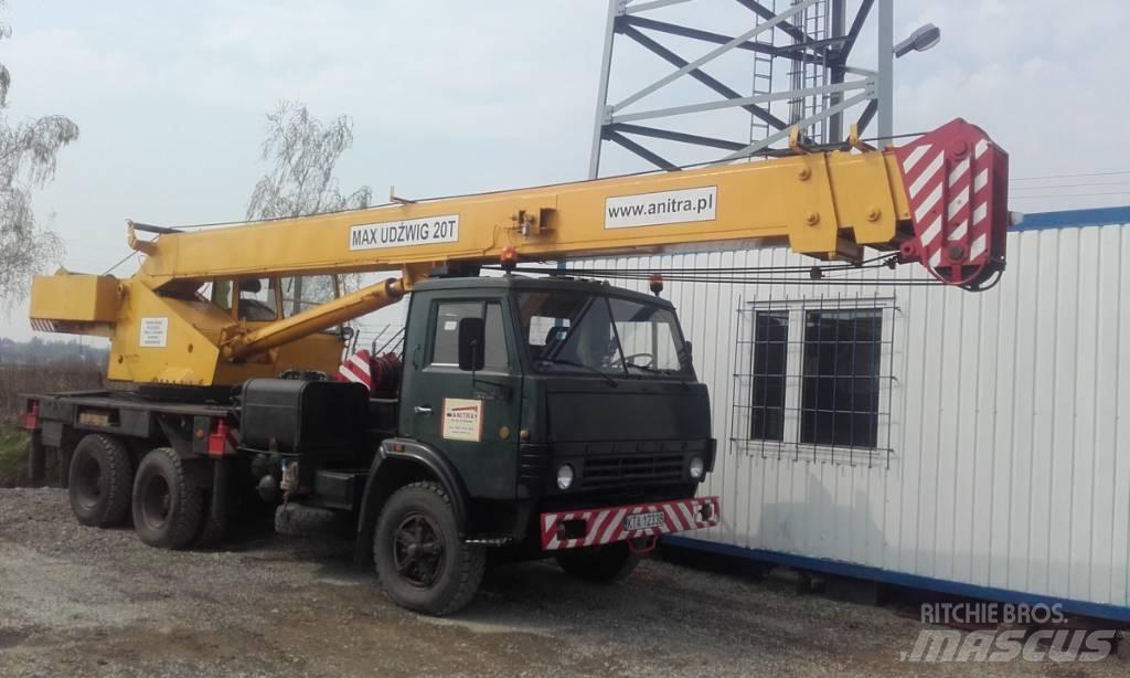 Kamaz KC 45719 オールテレーンクレーン