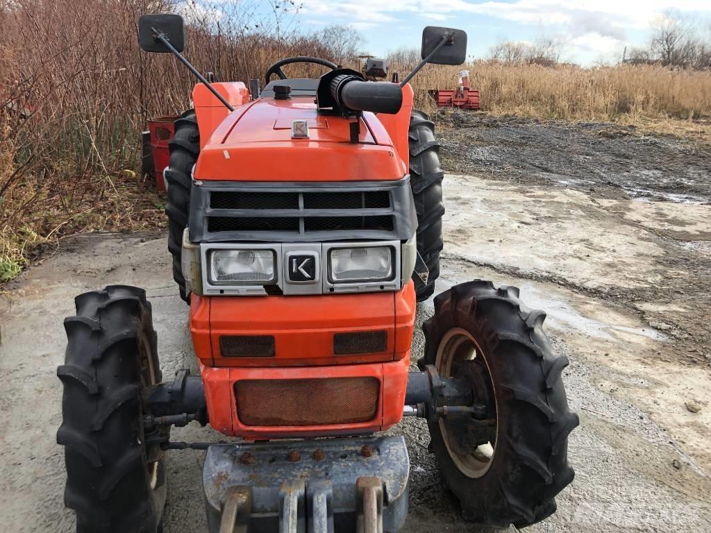 Kubota GL-46 トラクター