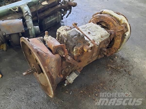 ZF S6-90+GV-90 ギアボックス