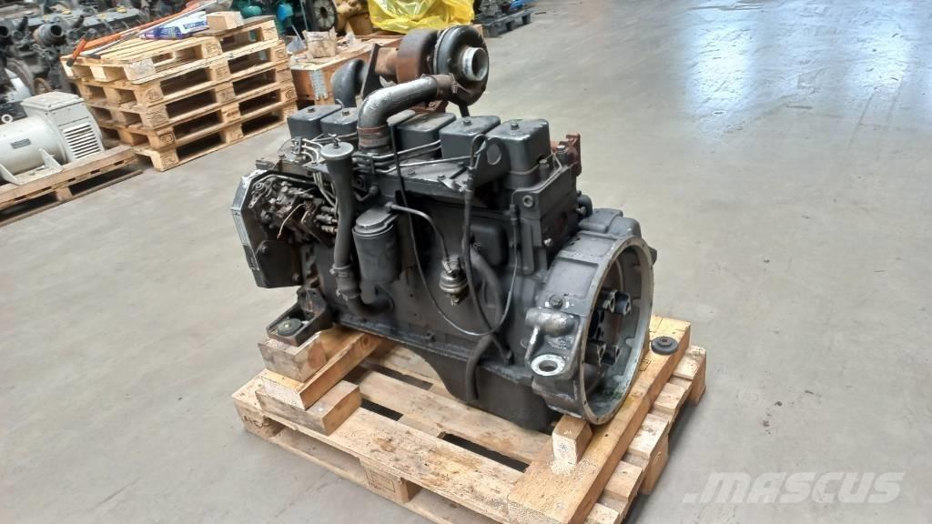 Cummins 6BT5.9 エンジン