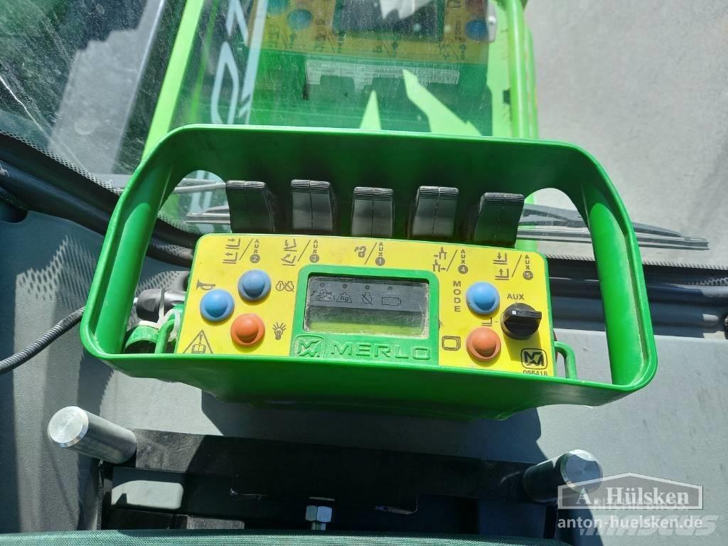 Merlo ROTO 40.18 S テレスコーピックハンドラー