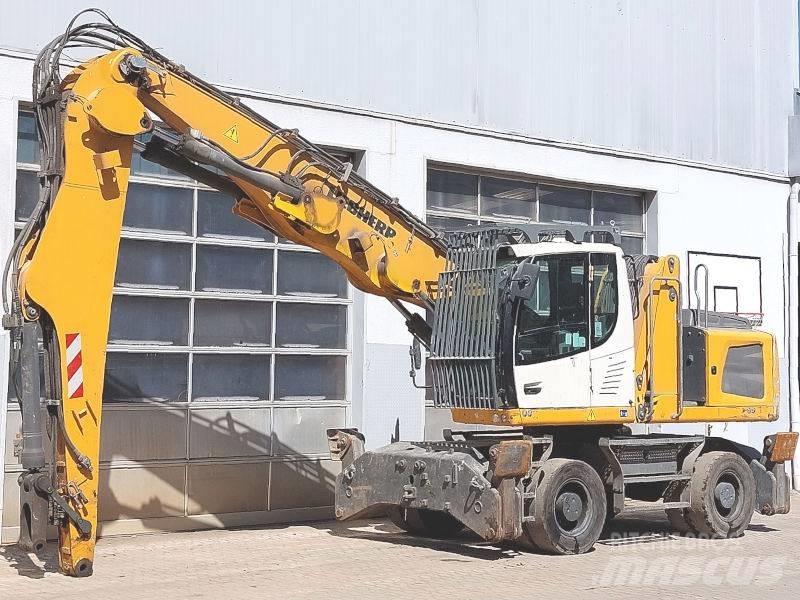 Liebherr LH 24 廃棄物／工業産廃処理機