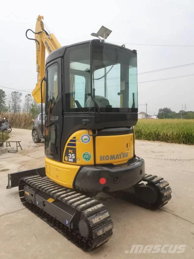Komatsu PC 35 ミニ油圧ショベル 7t以下（ミニユンボ・ミニディガー）