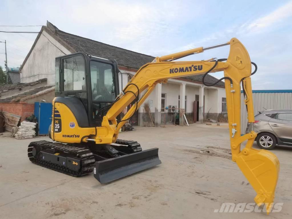 Komatsu PC 35 ミニ油圧ショベル 7t以下（ミニユンボ・ミニディガー）