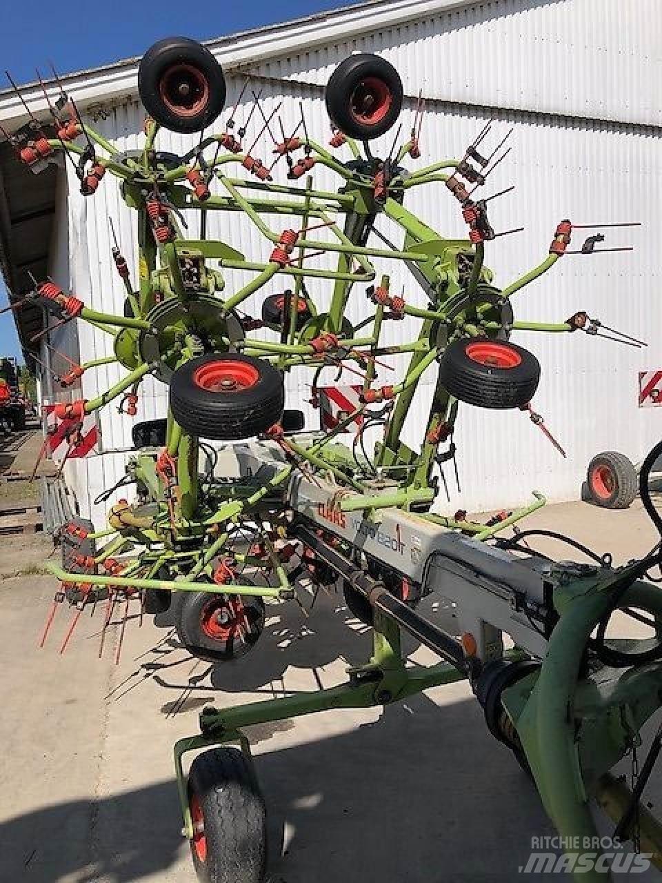 CLAAS Volto 1320 T テッダー・テッダーレーキ