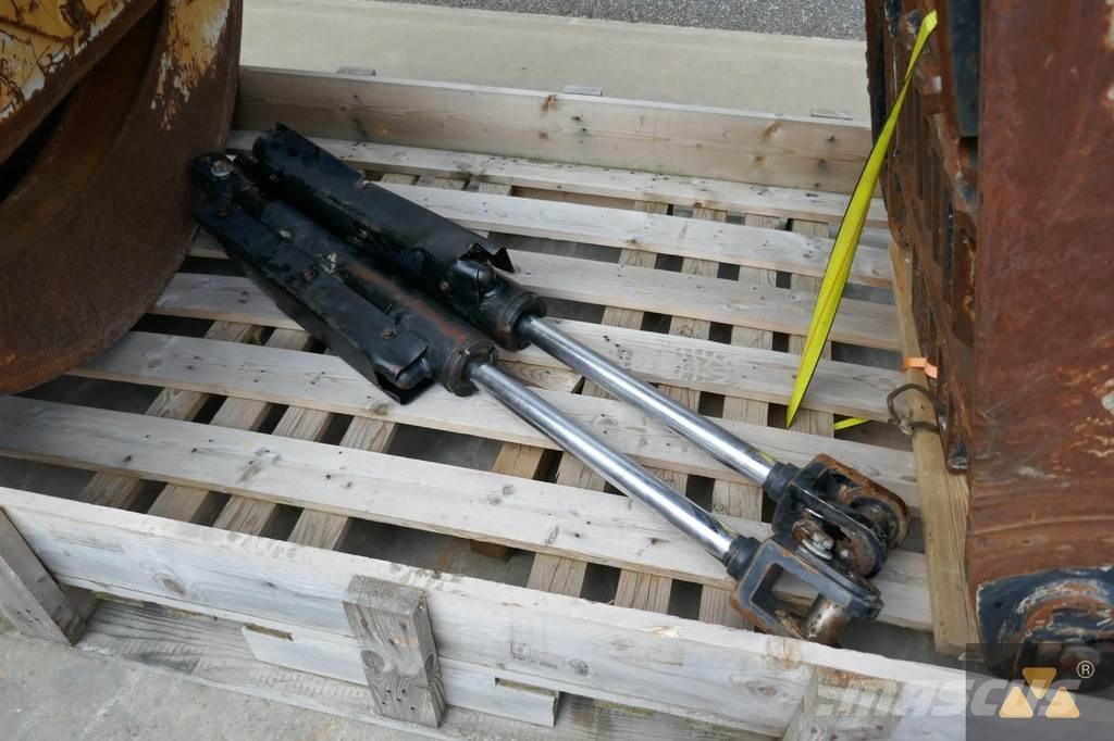 CAT 525D Grapple トラック・トレーラー - 　その他