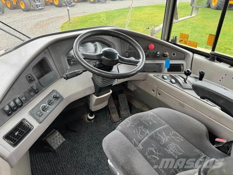 Volvo A 40 F アーティキュレート式ダンプトラック