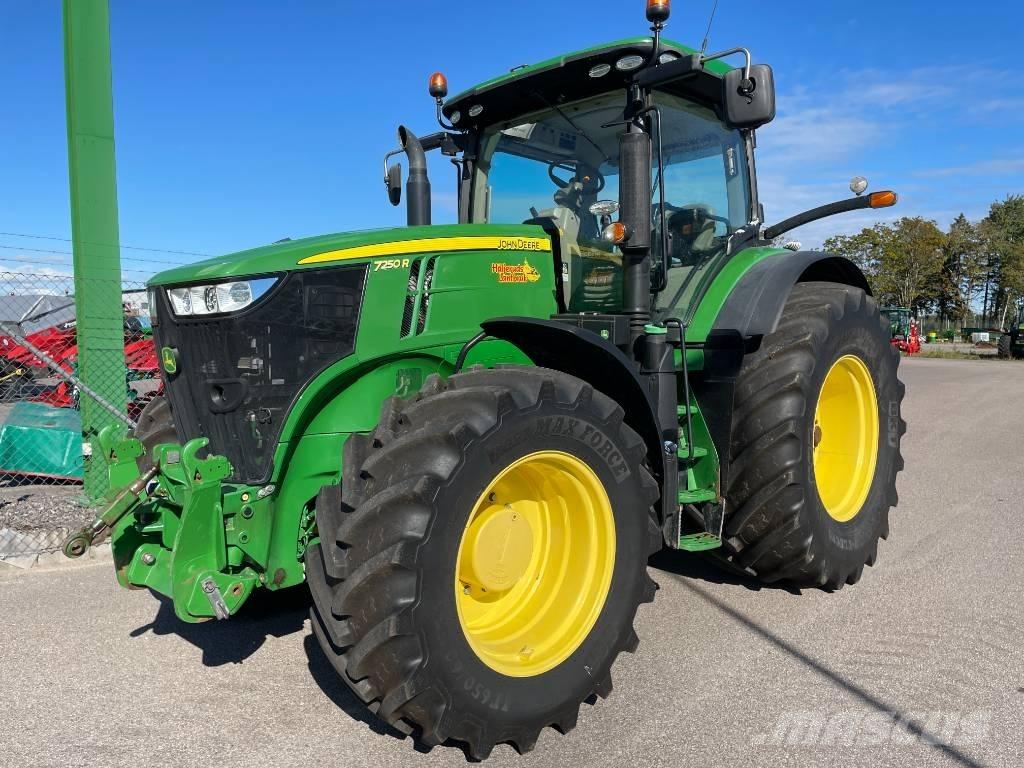 John Deere 7250 R トラクター