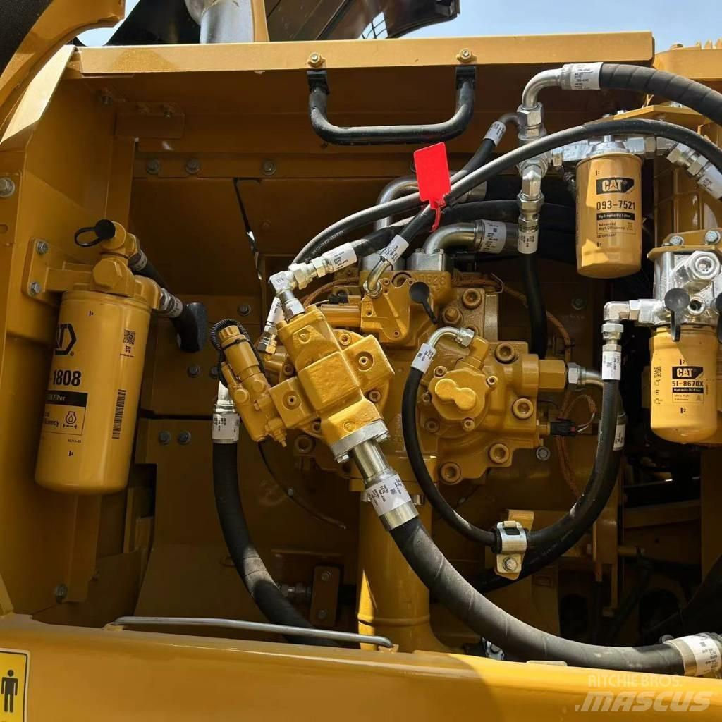 CAT 336 D L 大型油圧ショベル12t以上（パワーショベル・ユンボ）