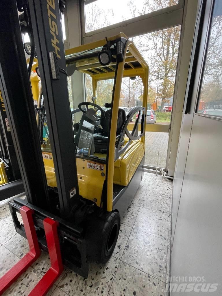 Hyster J 2.00 XNT バッテリーフォークリフト