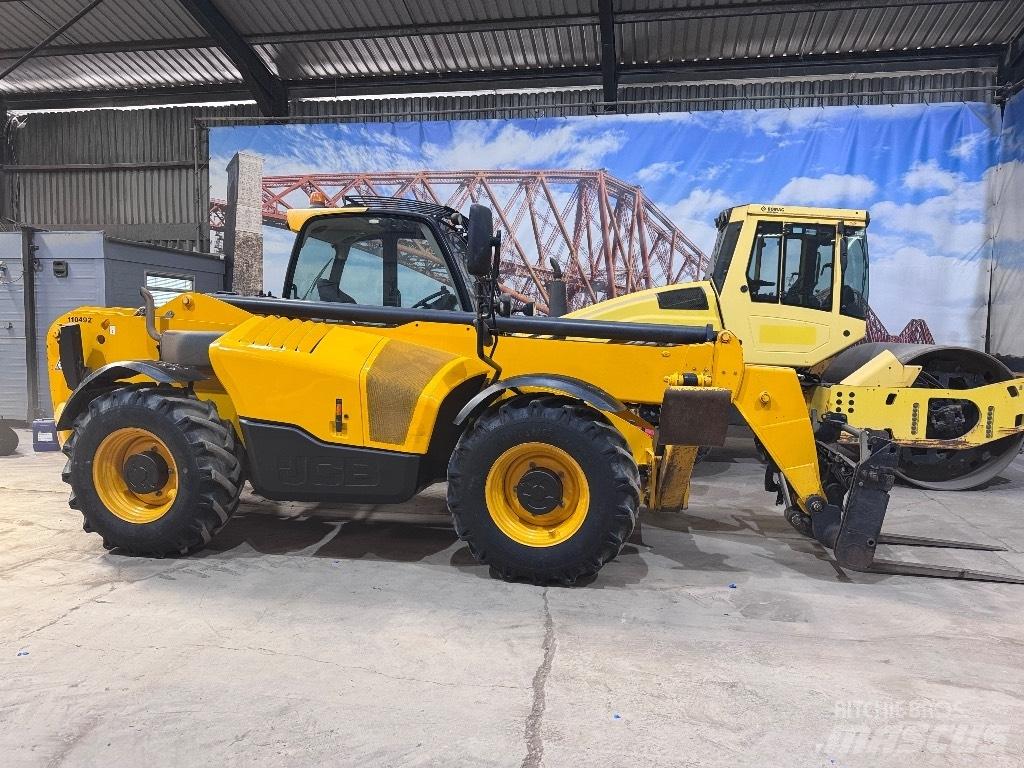 JCB 540-140 テレスコーピックハンドラー