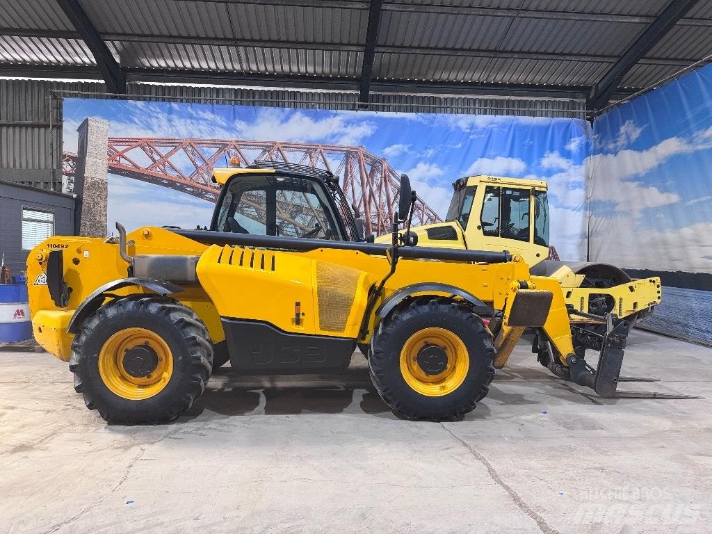 JCB 540-140 テレスコーピックハンドラー
