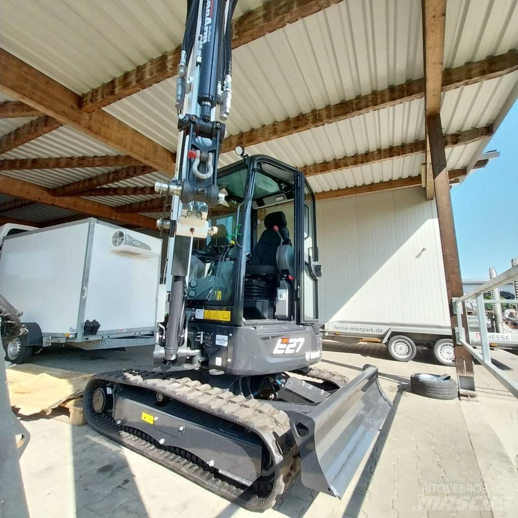 Bobcat E 27 ミニ油圧ショベル 7t以下（ミニユンボ・ミニディガー）