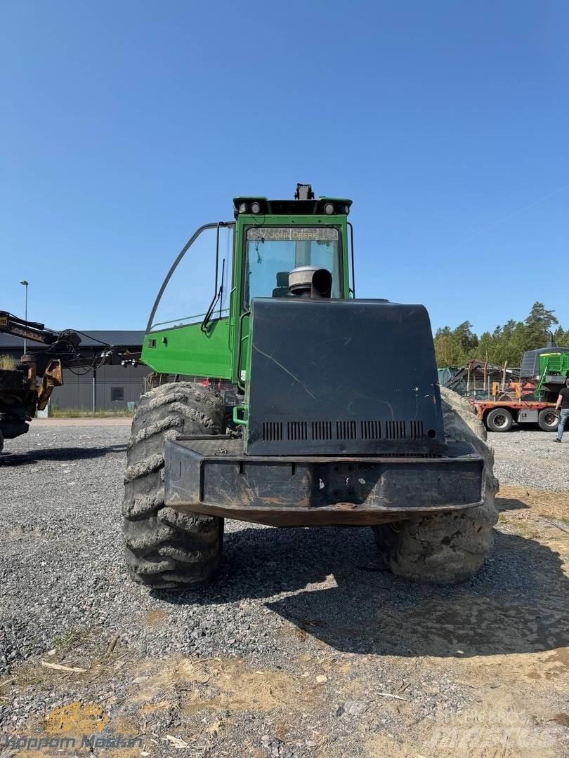 John Deere 1470D ハーベスター