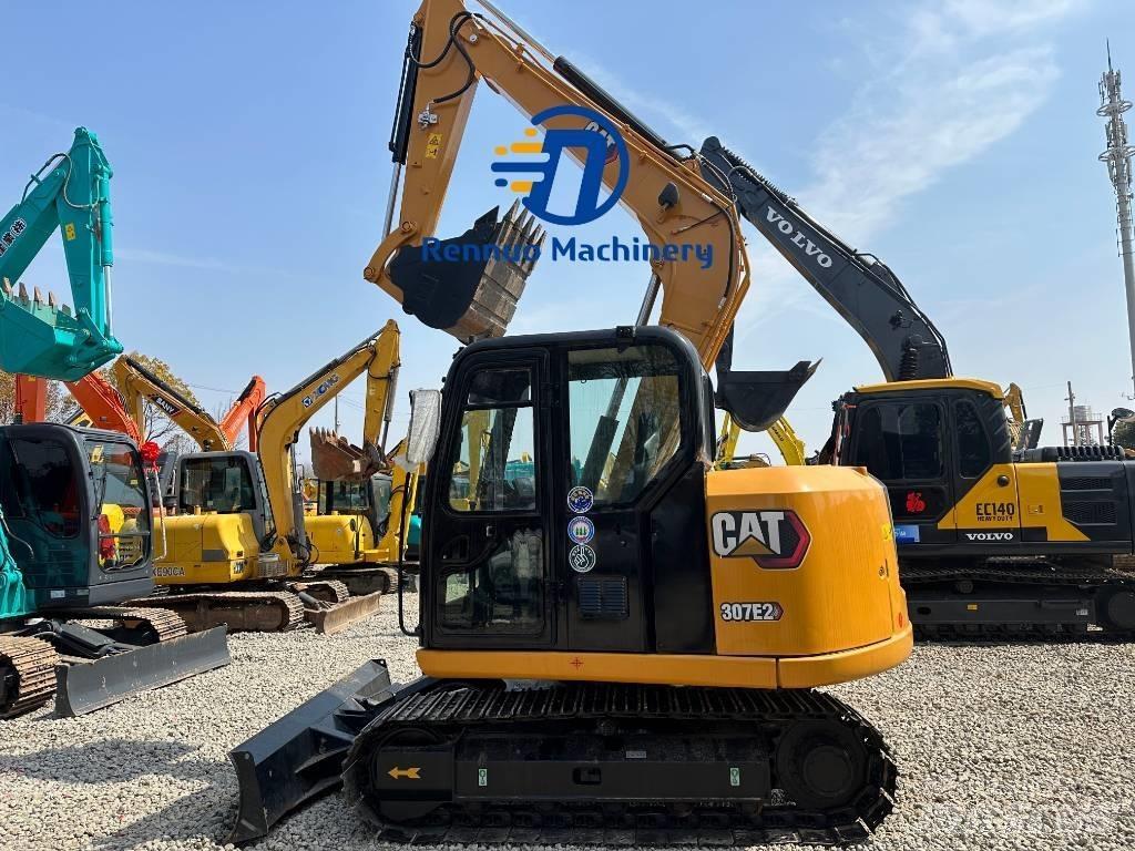 CAT 307E2 ミニ油圧ショベル 7t以下（ミニユンボ・ミニディガー）