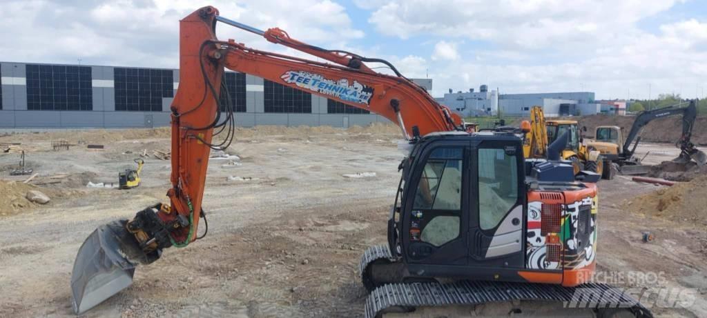 Hitachi ZX 135 US-6 大型油圧ショベル12t以上（パワーショベル・ユンボ）