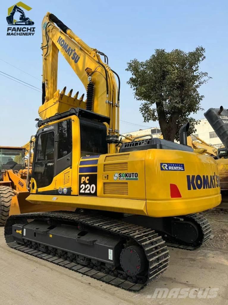 Komatsu PC 220 LC 大型油圧ショベル12t以上（パワーショベル・ユンボ）