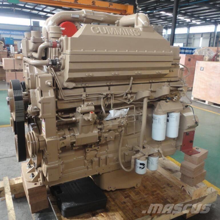 Cummins KTTA19-C700 エンジン