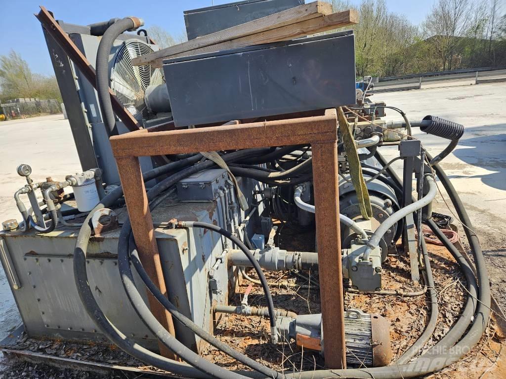 SSI Series 45 3400-E 廃棄物並び替え設備