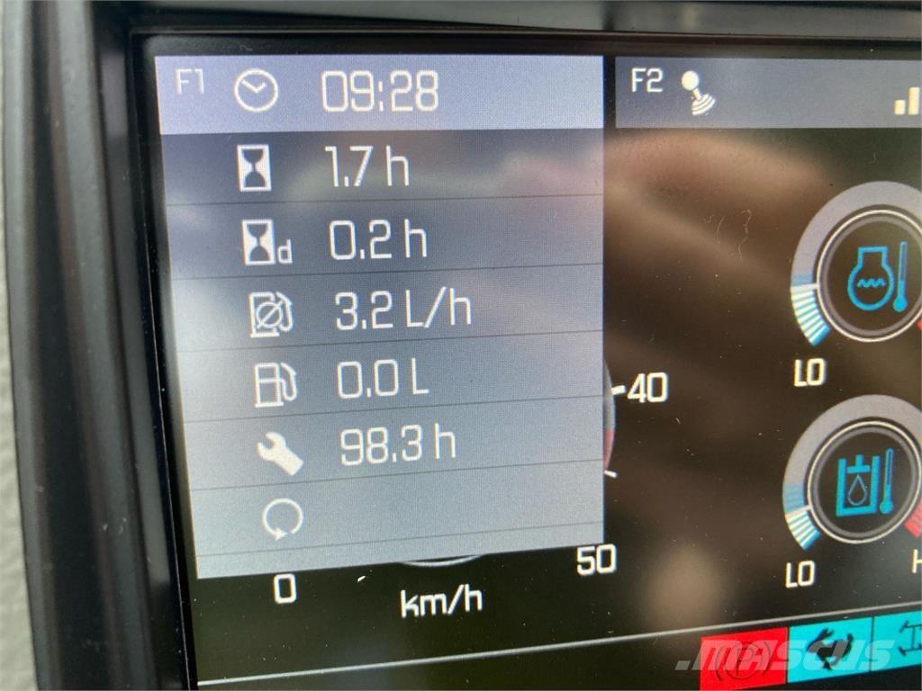 Kramer KT357 テレスコーピックハンドラー