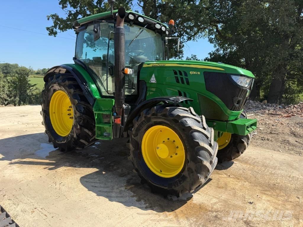 John Deere 6130 R トラクター